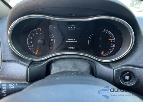 2017 Jeep Grand Cherokee Laredo 4X4 из США, поврежденный, VIN 1C4RJFAG5HC771809